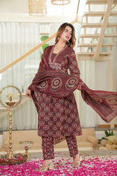*NEW LAUNCHING *
*We are Launching a Very Beautiful classic Design For Wedding Festive*
*Kurti have very Beautiful embroidery work kurta with pants and mulmul printed dupatta*